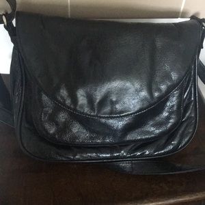 Cross body black bag